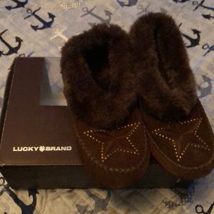 Lucky Brand slipper shoes